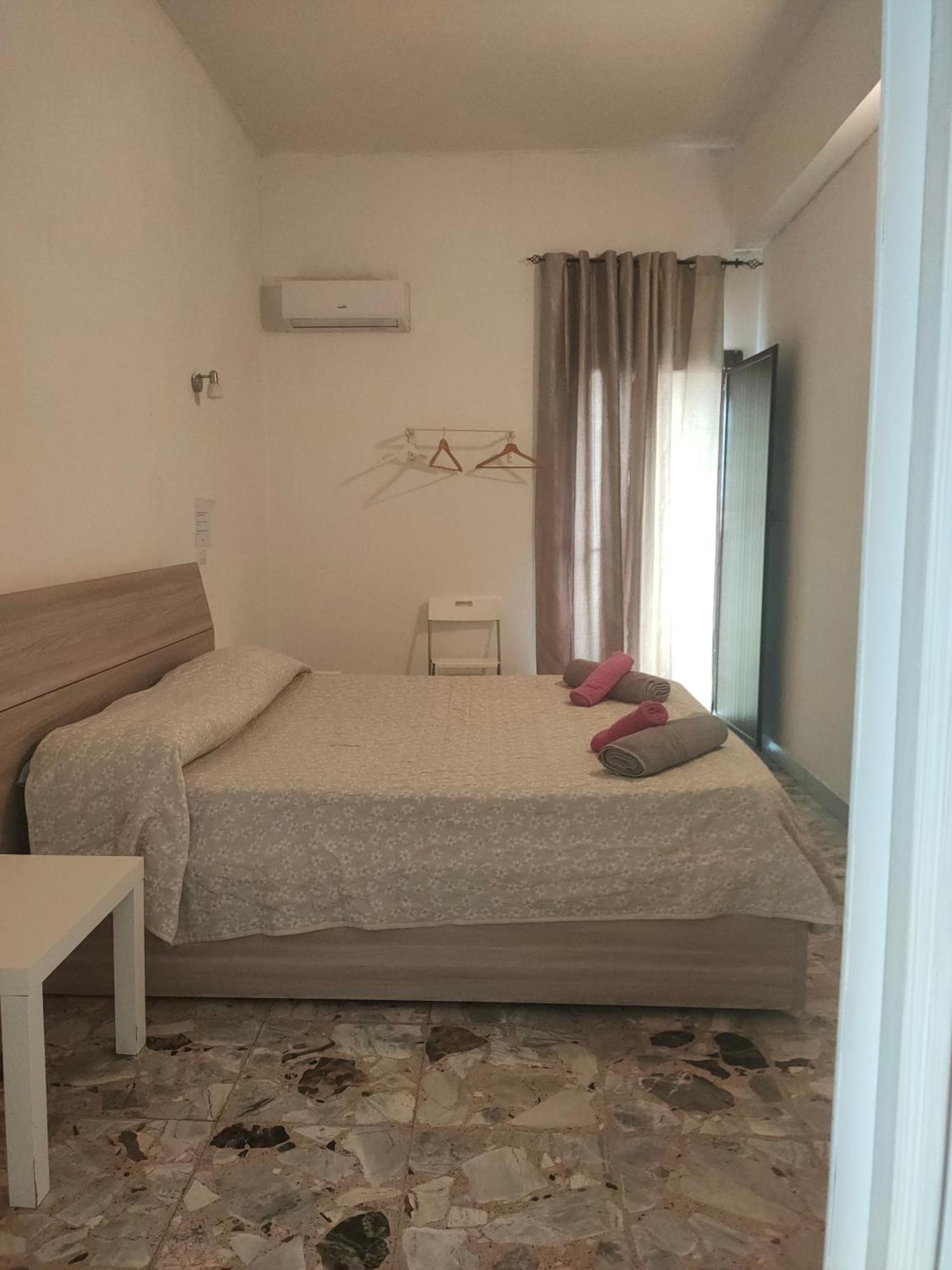 Catania Airport Room Bagno Privato In Camera Pokoj fotografie