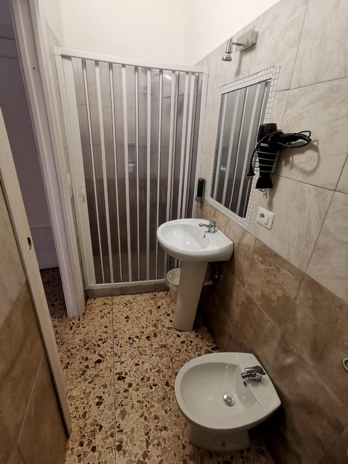 Catania Airport Room Bagno Privato In Camera Exteriér fotografie